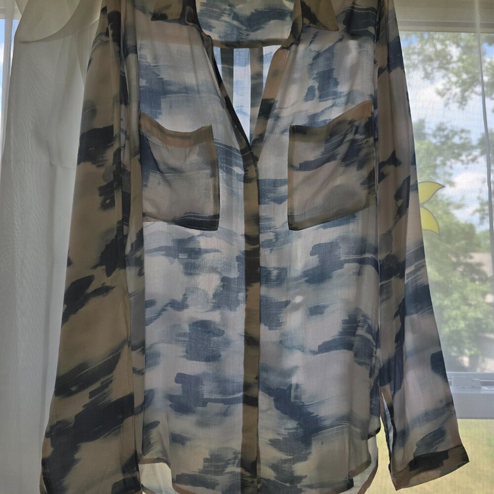 Anthropologie Cloth & Stone Classic Buttondown Shirt - Picture 5 of 10